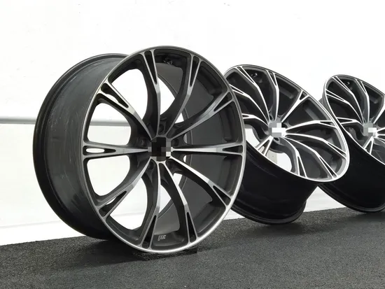 5 Holes R18 R19 Black Machined Gloss Car Wheel Rim Mag